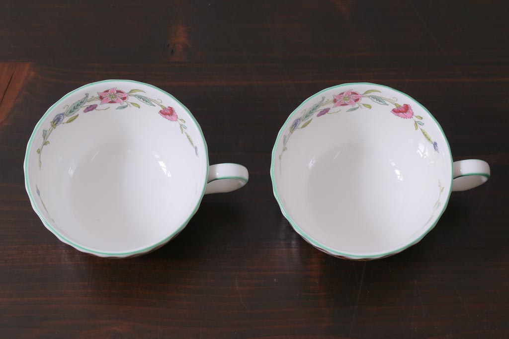 中古美品　イギリス　MINTON(ミントン)　Haddon Hall(ハドンホール)　ティーセット(カップ&ソーサー、プレート)(1)