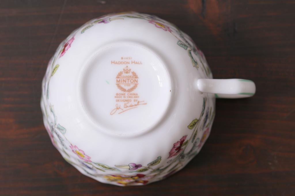 中古美品　イギリス　MINTON(ミントン)　Haddon Hall(ハドンホール)　ティーセット(カップ&ソーサー、プレート)(1)