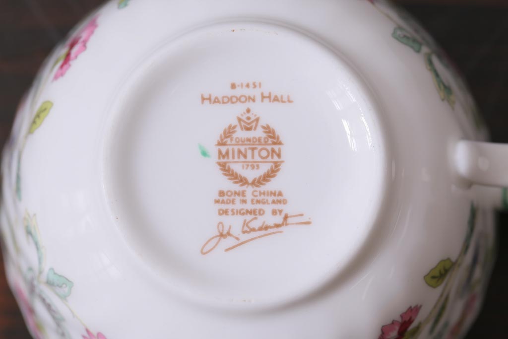 中古美品　イギリス　MINTON(ミントン)　Haddon Hall(ハドンホール)　ティーセット(カップ&ソーサー、プレート)(1)