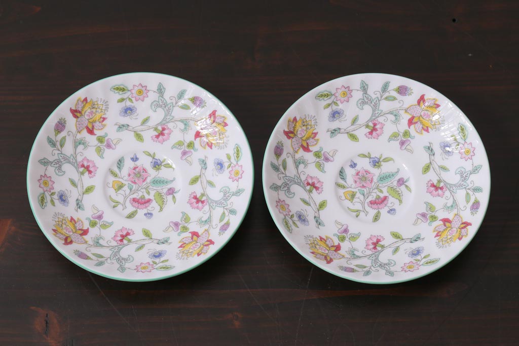 中古美品　イギリス　MINTON(ミントン)　Haddon Hall(ハドンホール)　ティーセット(カップ&ソーサー、プレート)(1)