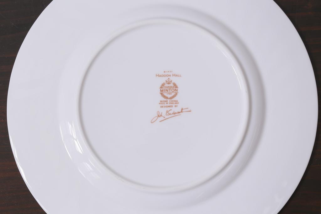 中古美品　イギリス　MINTON(ミントン)　Haddon Hall(ハドンホール)　ティーセット(カップ&ソーサー、プレート)(1)