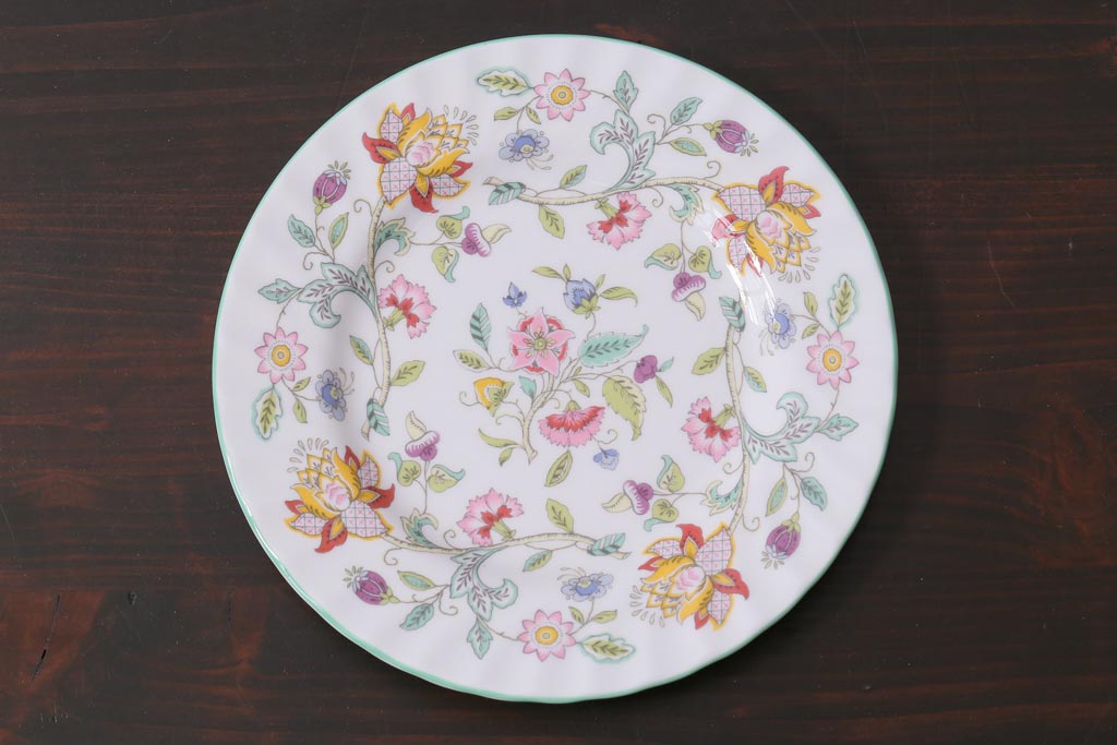 中古美品　イギリス　MINTON(ミントン)　Haddon Hall(ハドンホール)　ティーセット(カップ&ソーサー、プレート)(3)
