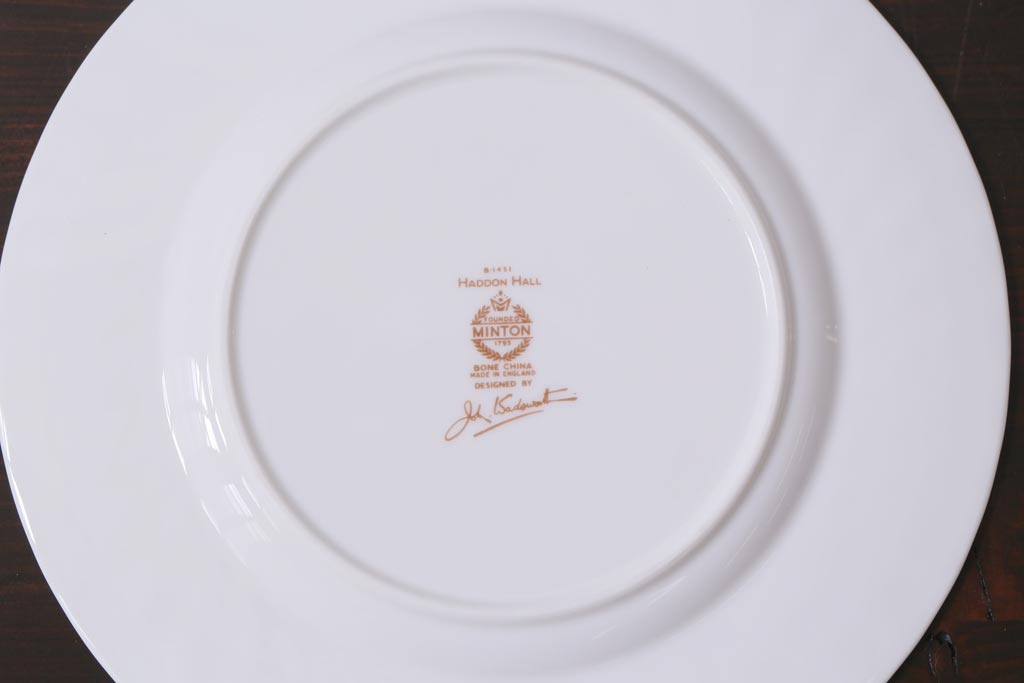 中古美品　イギリス　MINTON(ミントン)　Haddon Hall(ハドンホール)　ティーセット(カップ&ソーサー、プレート)(3)