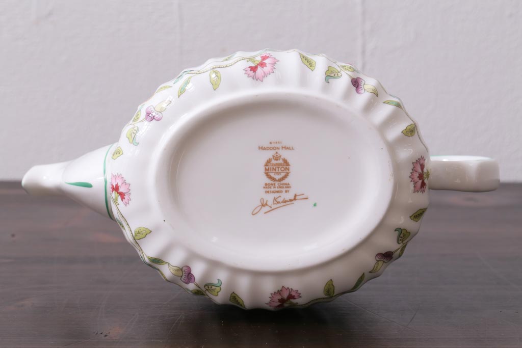 中古美品　イギリス　MINTON(ミントン)　Haddon Hall(ハドンホール)　ティーポット(洋食器)