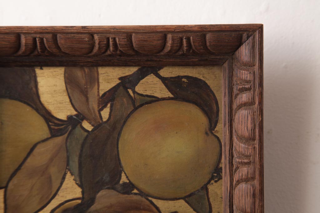 アンティーク雑貨　イギリスアンティーク　レリーフが素敵なリンゴのアートフレーム
