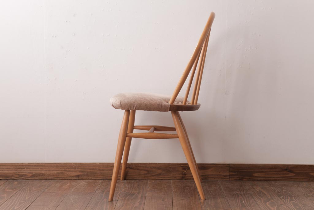 ヴィンテージ家具　イギリスビンテージ　ERCOL(アーコール)　フープバック　布張り座面のウィンザーチェア(ダイニングチェア、ワークチェア、椅子、ウインザーチェア)