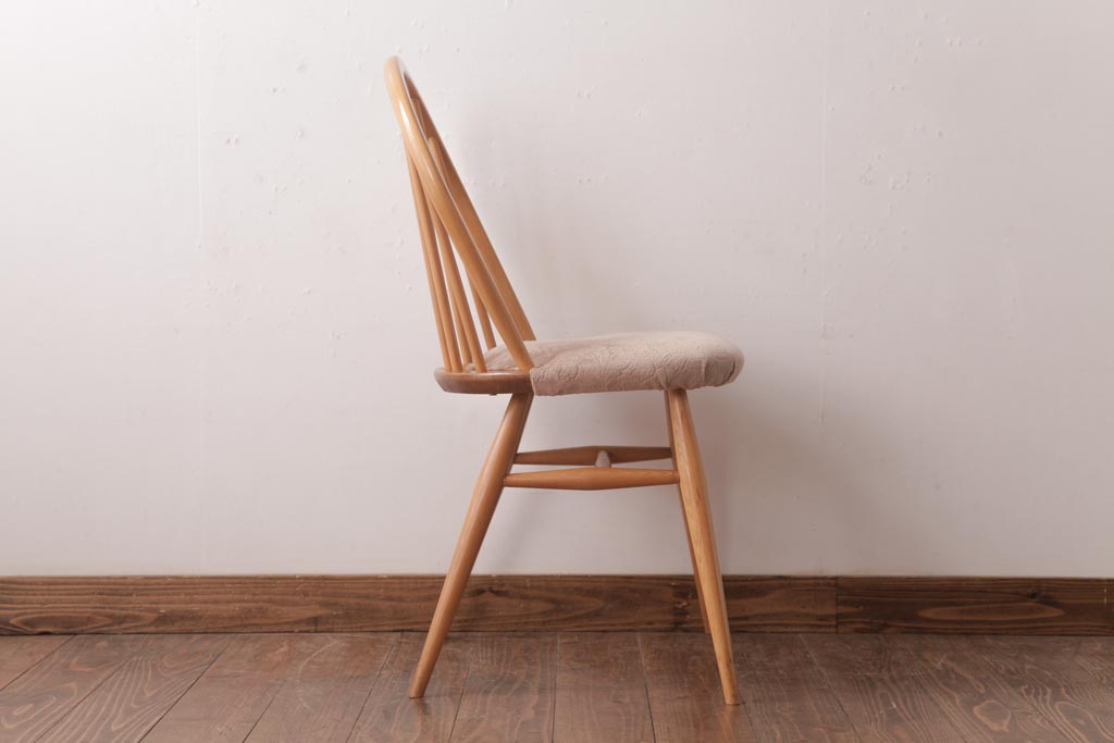 ヴィンテージ家具　イギリスビンテージ　ERCOL(アーコール)　フープバック　布張り座面のウィンザーチェア(ダイニングチェア、ワークチェア、椅子、ウインザーチェア)
