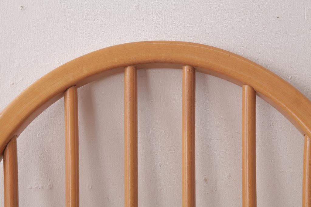 ヴィンテージ家具　イギリスビンテージ　ERCOL(アーコール)　フープバック　布張り座面のウィンザーチェア(ダイニングチェア、ワークチェア、椅子、ウインザーチェア)