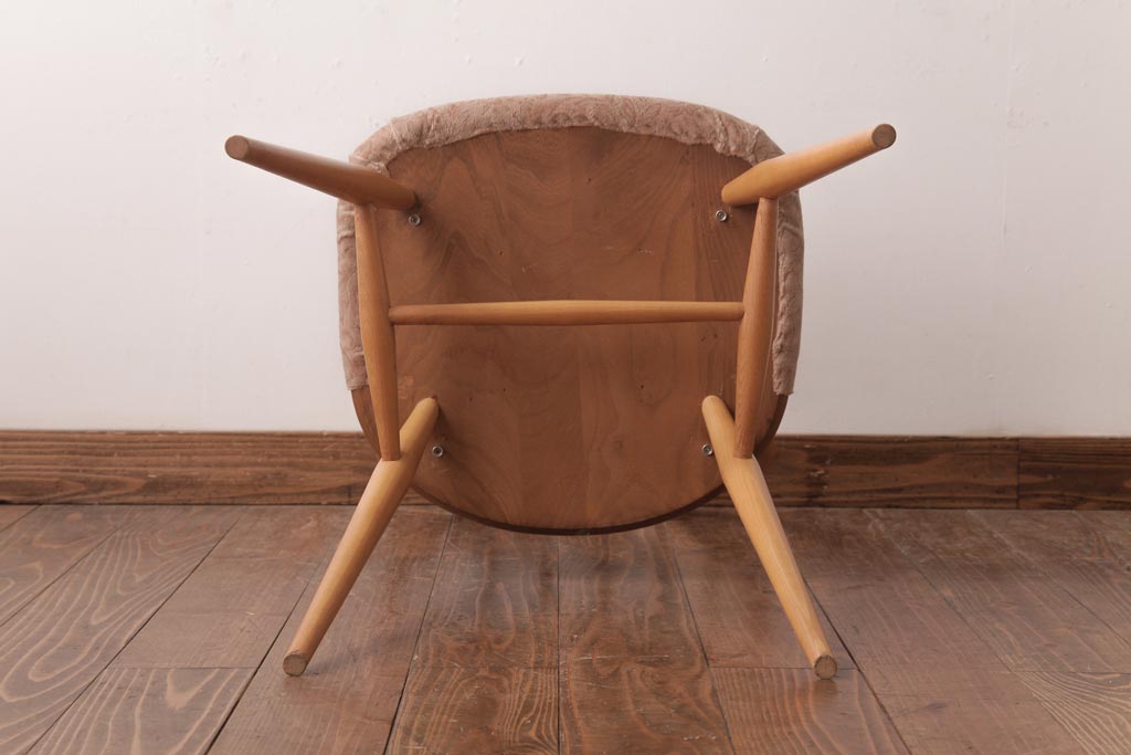 ヴィンテージ家具　イギリスビンテージ　ERCOL(アーコール)　フープバック　布張り座面のウィンザーチェア(ダイニングチェア、ワークチェア、椅子、ウインザーチェア)(1)