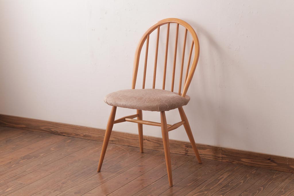 ヴィンテージ家具　イギリスビンテージ　ERCOL(アーコール)　フープバック　布張り座面のウィンザーチェア(ダイニングチェア、ワークチェア、椅子、ウインザーチェア)(2)