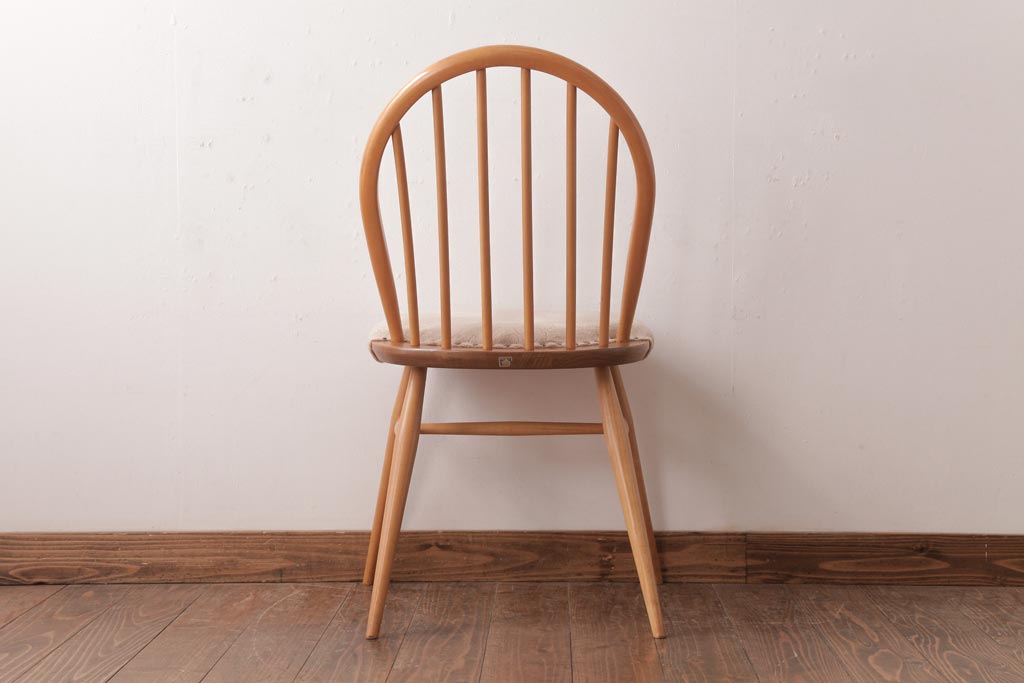 ヴィンテージ家具　イギリスビンテージ　ERCOL(アーコール)　フープバック　布張り座面のウィンザーチェア(ダイニングチェア、ワークチェア、椅子、ウインザーチェア)(2)