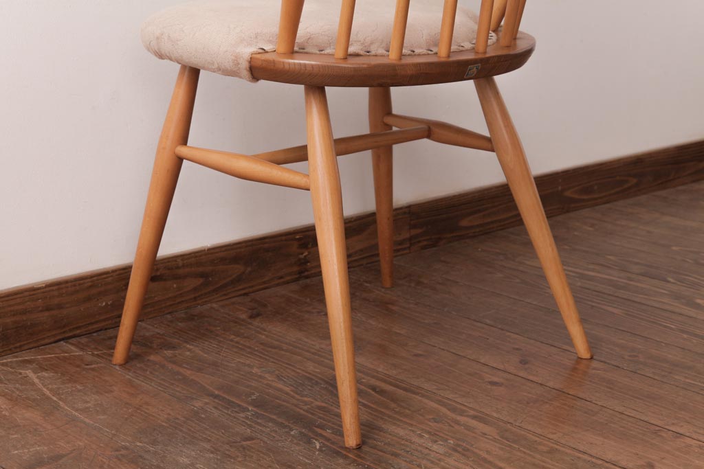 ヴィンテージ家具　イギリスビンテージ　ERCOL(アーコール)　フープバック　布張り座面のウィンザーチェア(ダイニングチェア、ワークチェア、椅子、ウインザーチェア)(2)