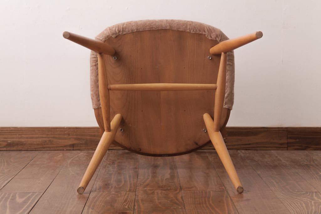 ヴィンテージ家具　イギリスビンテージ　ERCOL(アーコール)　フープバック　布張り座面のウィンザーチェア(ダイニングチェア、ワークチェア、椅子、ウインザーチェア)(2)