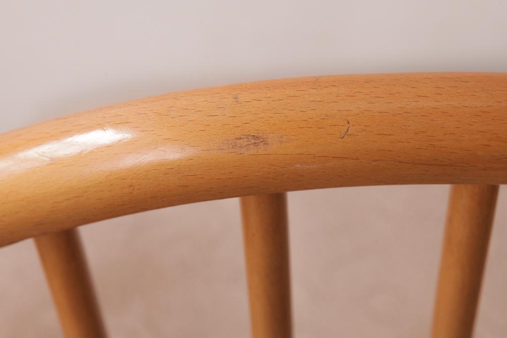 ヴィンテージ家具　イギリスビンテージ　ERCOL(アーコール)　フープバック　布張り座面のウィンザーチェア(ダイニングチェア、ワークチェア、椅子、ウインザーチェア)(3)