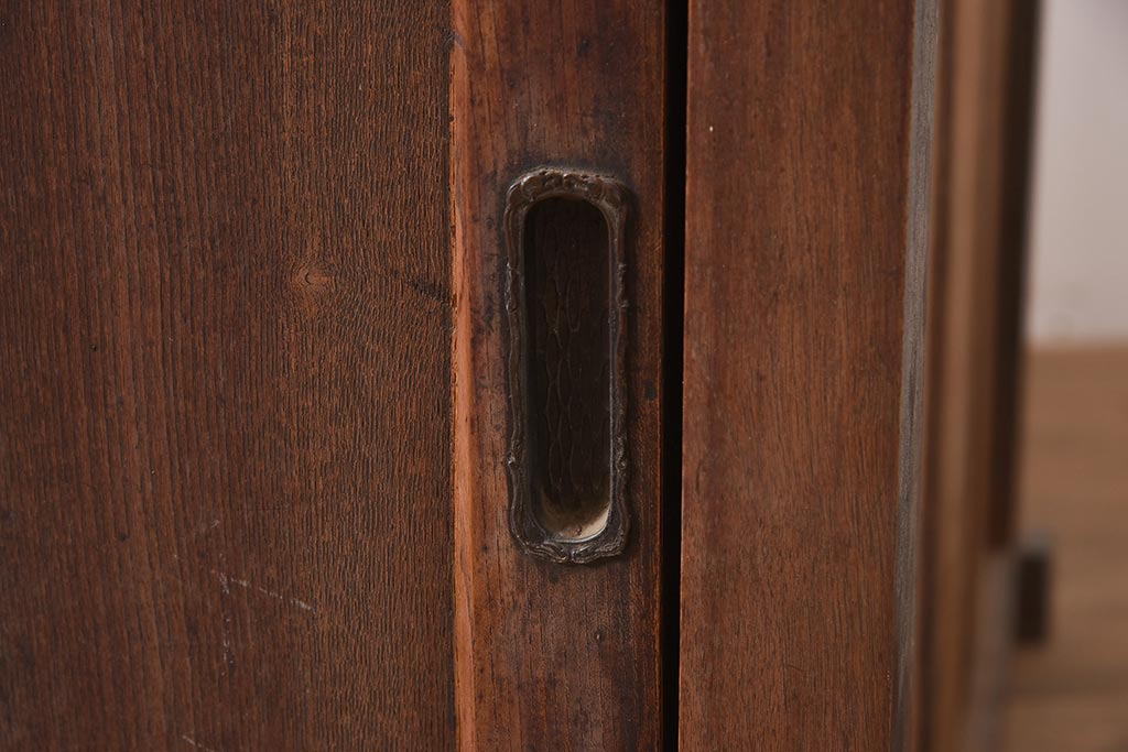 和製アンティーク　明治期　前面ケヤキ材・サクラ材　古い木の温もりを感じる重ね水屋箪笥・重ね(収納棚、戸棚、ローボード)(R-036279)