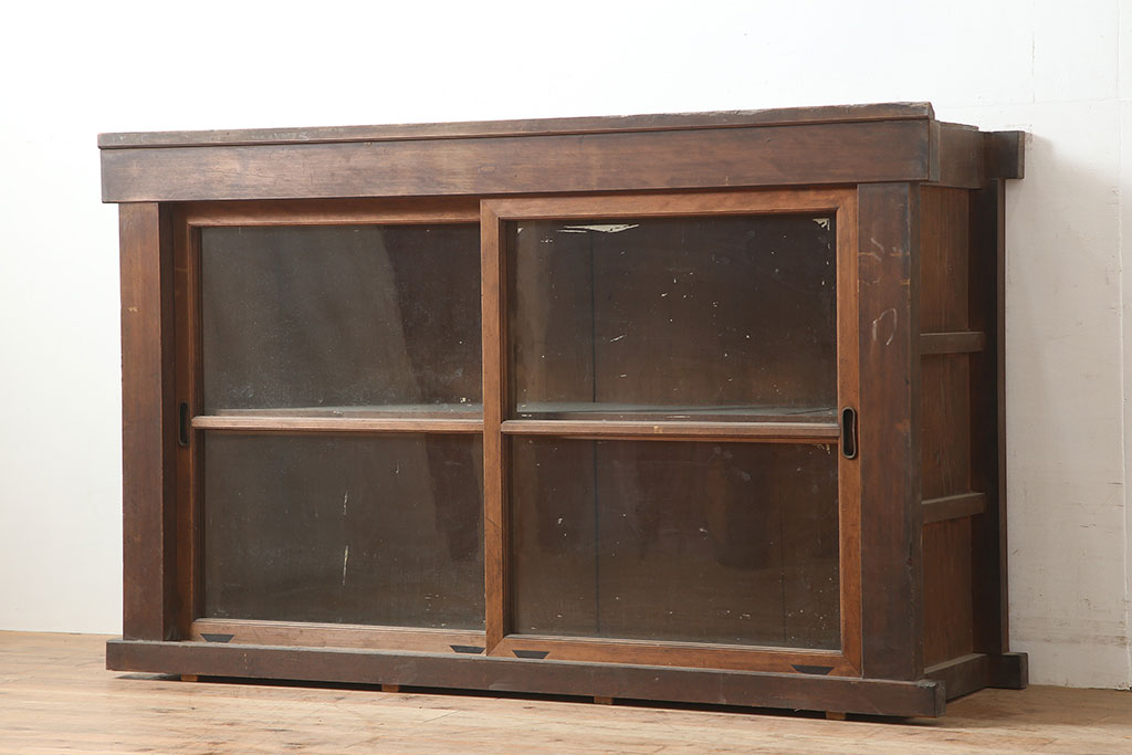 アンティーク家具　明治大正期　太い框が立派な水屋箪笥キャビネット・上段(ガラスケース、収納棚)(R-036323)