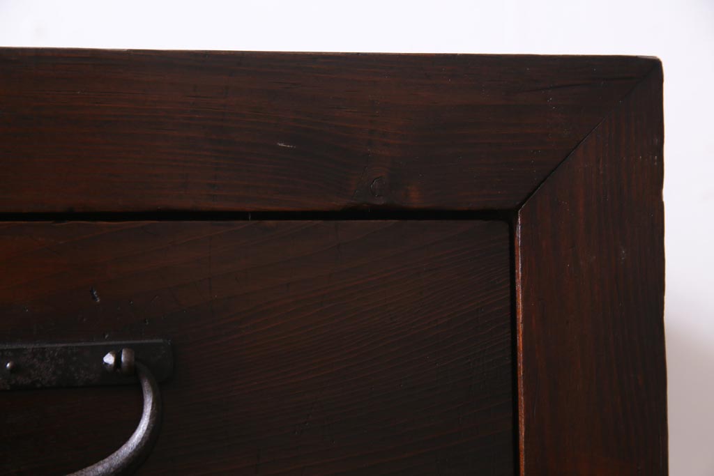 アンティーク家具　明治期　ヒノキ材　堅牢さと品格が漂うリメイク帳場箪笥(時代箪笥、収納棚、戸棚)