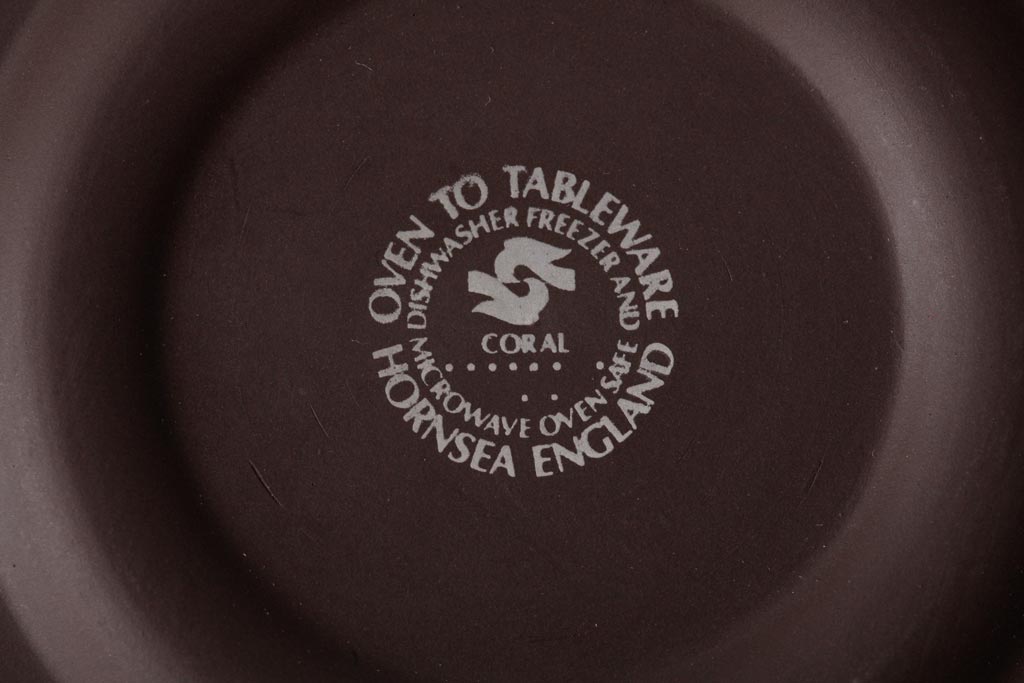 アンティーク雑貨　イギリスビンテージ　HORNSEA(ホーンジー)　CORAL(コーラル)　カップ&ソーサー2客セット(洋食器)(R-036411)