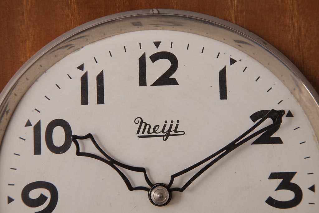 アンティーク雑貨　昭和レトロ　Meiji(明治時計社)　手巻き式　クラシカルな佇まいの掛け時計(柱時計、振り子時計)(2)