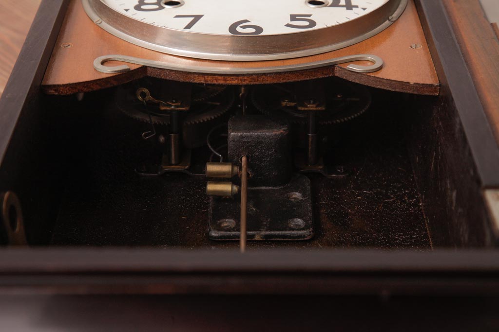 アンティーク雑貨　昭和レトロ　Meiji(明治時計社)　手巻き式　クラシカルな佇まいの掛け時計(柱時計、振り子時計)(2)