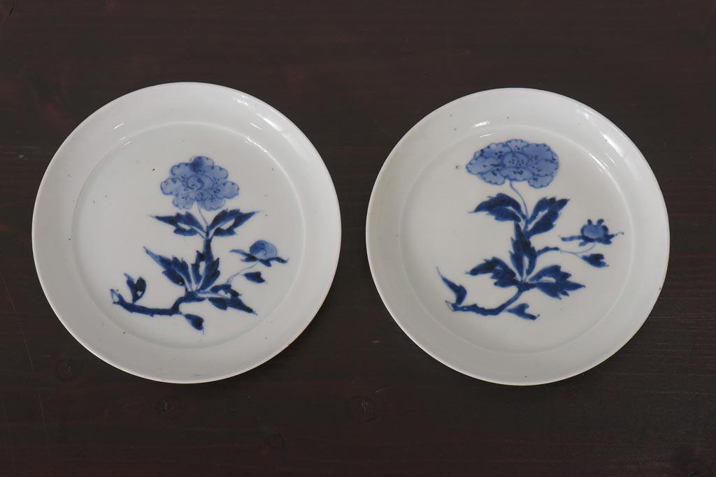 アンティーク雑貨　江戸期　牡丹の図　染付皿2枚セット(和食器)(R-036511)