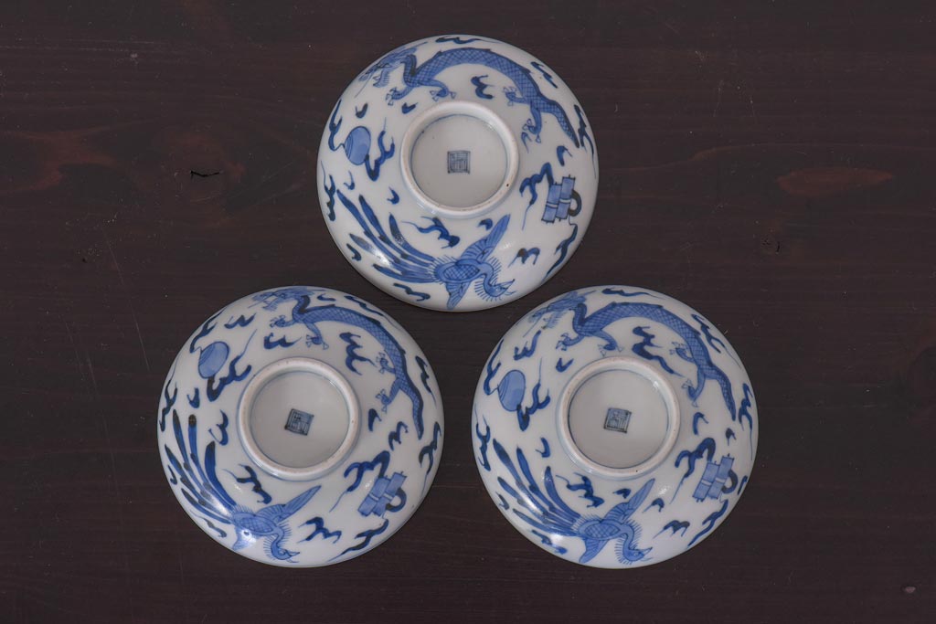 アンティーク雑貨　江戸期　伊万里　鳳凰　蓋付き茶碗3客セット(和食器)(R-036530)