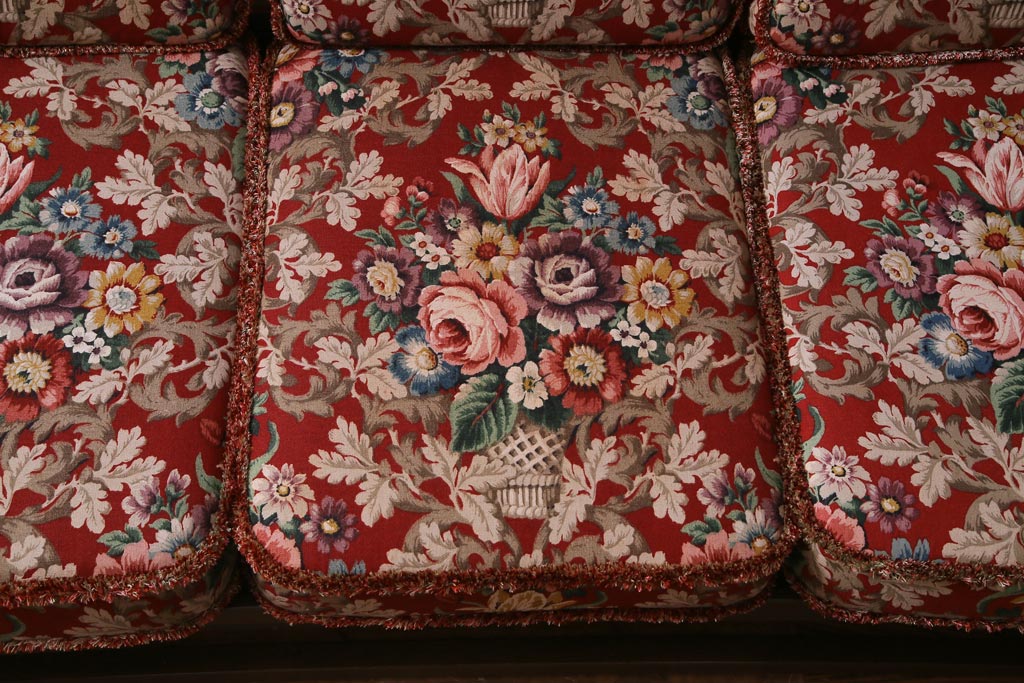 ヴィンテージ家具　イギリスビンテージ　ERCOL(アーコール)　クラシカルな3人掛けソファ(アームソファ)
