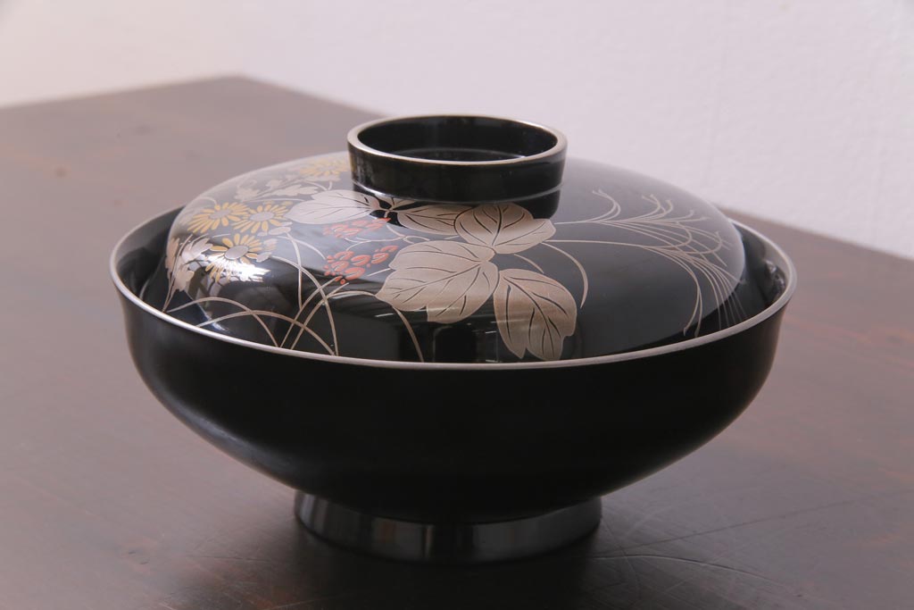 昭和期　輪島塗　涛華堂　八井珠蔵　黒塗銀地秋草描金　蒔絵　木製盛器・箱付き(菓子鉢、漆器)(R-036565)