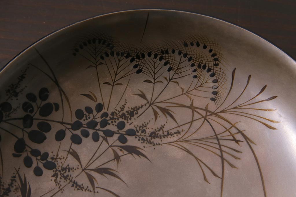 昭和期　輪島塗　涛華堂　八井珠蔵　黒塗銀地秋草描金　蒔絵　木製盛器・箱付き(菓子鉢、漆器)(R-036565)
