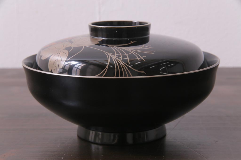昭和期　輪島塗　涛華堂　八井珠蔵　黒塗銀地秋草描金　蒔絵　木製盛器・箱付き(菓子鉢、漆器)(R-036565)