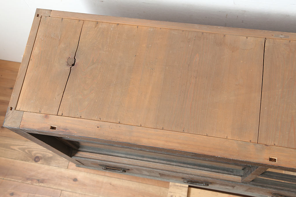 アンティーク家具　和製アンティーク　重ねキャビネット・下段(戸棚、水屋箪笥、収納棚)(R-036641)