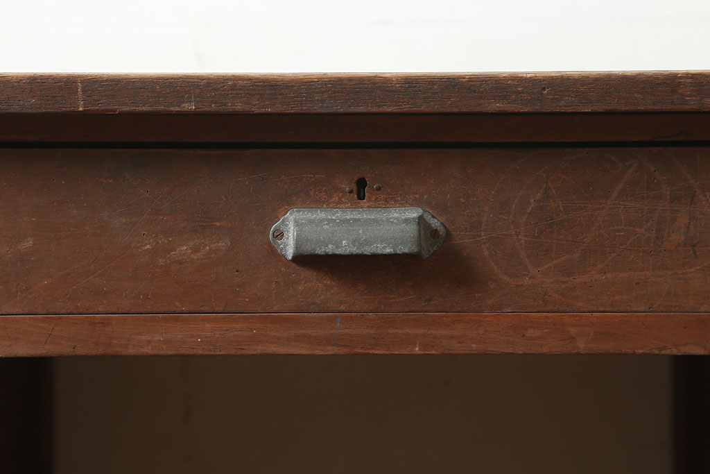 レトロ家具　ナラ材　昭和レトロの素朴な両袖デスク(机、在宅ワーク、在宅用)(R-036718)