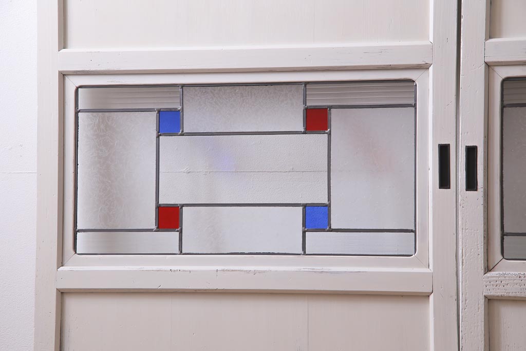 アンティーク建具　ラフジュ工房オリジナルステンドグラス　結霜ガラス・モールガラス入り　アンティークペイントに色ガラスが映える板戸2枚セット(建具、引き戸)