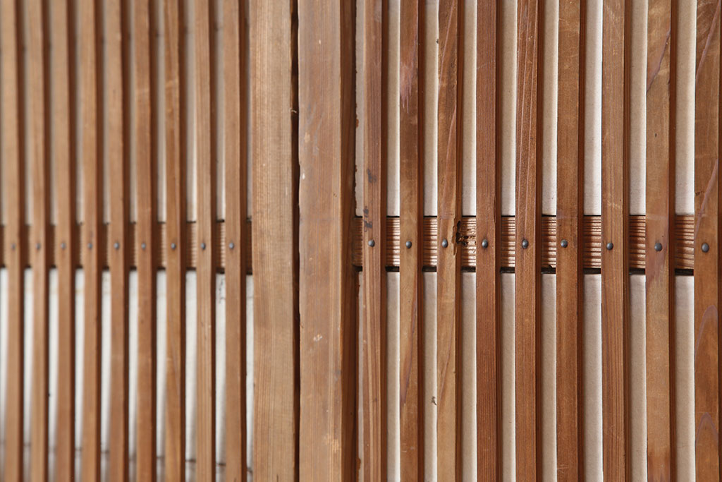 アンティーク建具　裏障子付き　木味と桟が魅力の格子戸2枚セット(引き戸、建具)(R-036753)