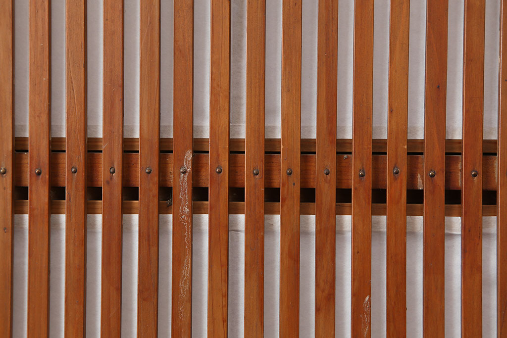 アンティーク建具　腰板ケヤキ　裏障子付き　桟が存在感を放つ格子戸2枚セット(ガラス帯戸、引き戸、建具)(R-036782)