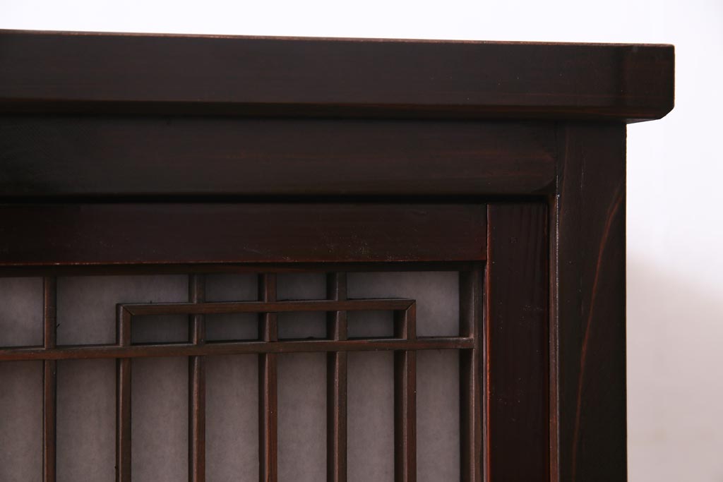 ラフジュ工房オリジナル　アンティーク建具リメイク　組子が目を引く書院戸を活かした和風キャビネット(収納棚、戸棚)(R-036841)