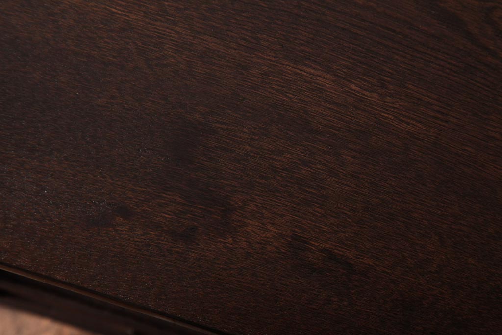 アンティーク家具　和製アンティーク　唐木　前面縞黒檀　上品かつシックな雰囲気漂う茶箪笥(茶タンス、戸棚、収納棚)