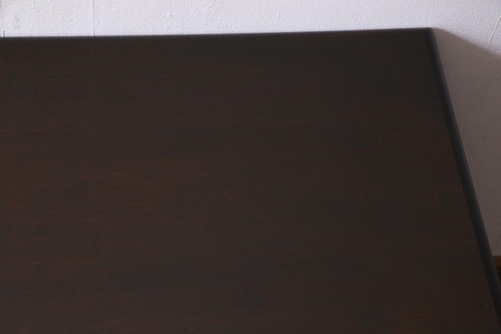 ビンテージ家具　松本民芸家具　T型　クラシカルなデザインがシック雰囲気漂う片袖机(デスク、在宅ワーク、在宅用作業台)(定価約37万円)(R-036862)