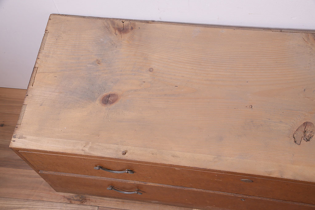 アンティーク家具　昭和初期　レトロな木製チェスト(ローボード)(R-036906)