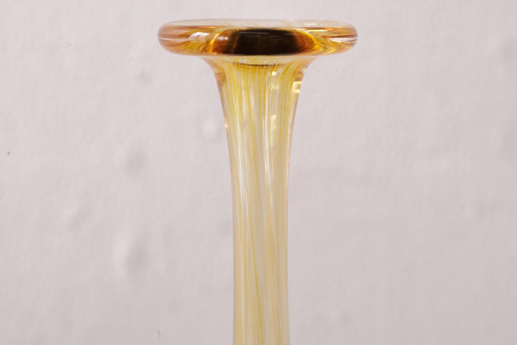 中古　スウェーデン　北欧　KOSTA BODA(コスタボダ)　フラワーベース(花瓶、ガラス)(R-036929)