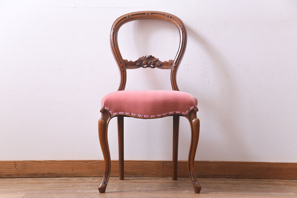 フランスアンティーク　マホガニー材　優雅な雰囲気漂うバルーンバックチェア(ダイニングチェア、椅子)(R-036940)