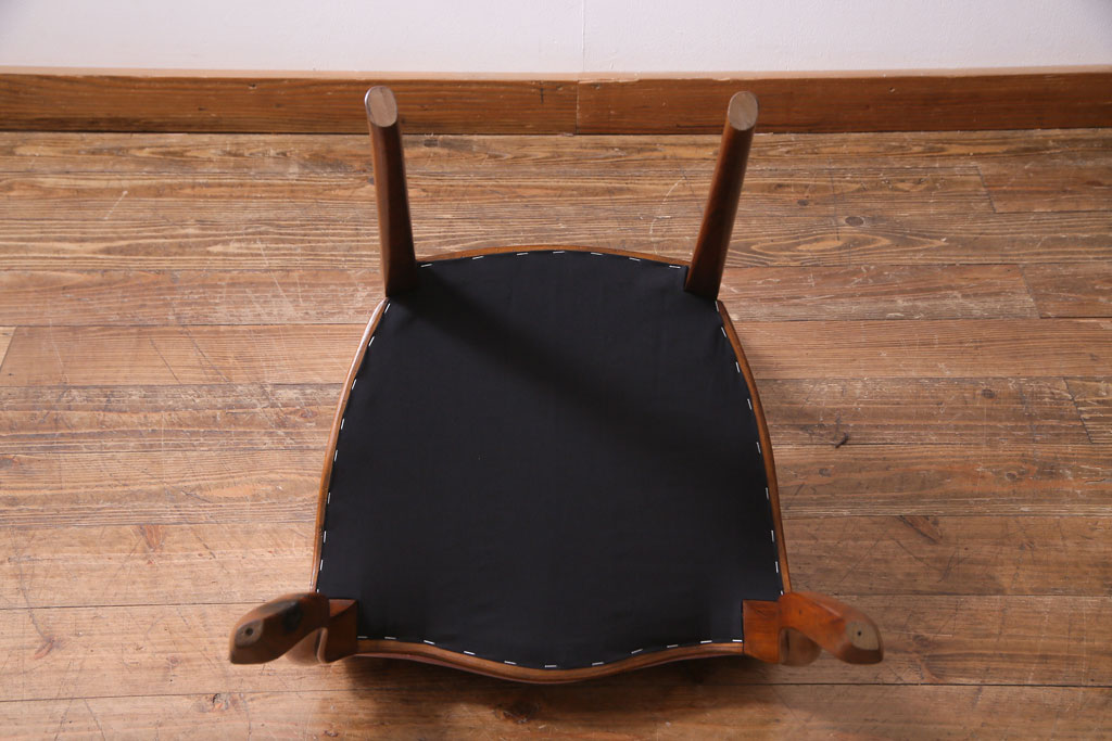 フランスアンティーク　マホガニー材　優雅な雰囲気漂うバルーンバックチェア(ダイニングチェア、椅子)(R-036940)