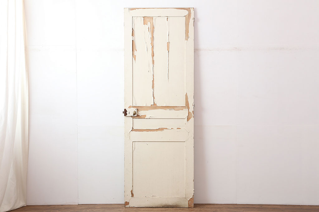 アンティーク建具　フランスアンティーク　ホワイトペイントのシャビーな木製ドア(扉、建具)(R-037019)