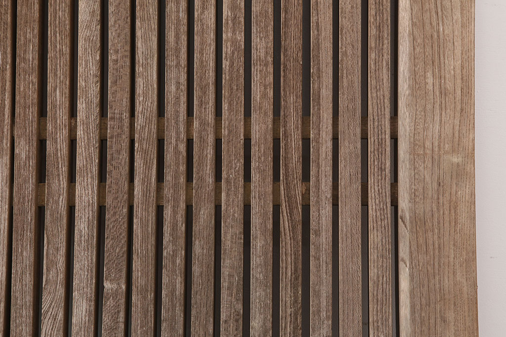 アンティーク建具　和製アンティーク　総ケヤキ材　風格漂う格子蔵戸(玄関戸、引き戸)(R-037035)