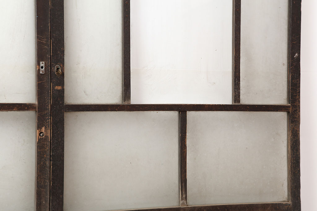 アンティーク建具　昭和初期　幅広いテイストにマッチするシンプルなガラス戸2枚セット(引き戸、建具)(R-037050)