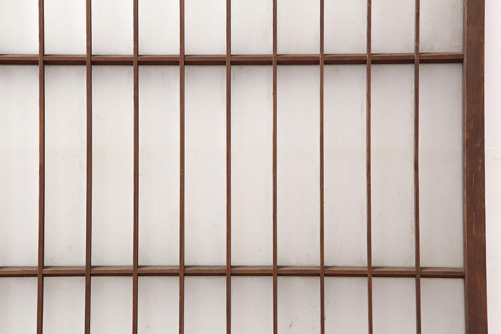 アンティーク建具　和製アンティーク　昭和初期　シンプルさが魅力の引き戸2枚セット(窓、建具)(R-037111)