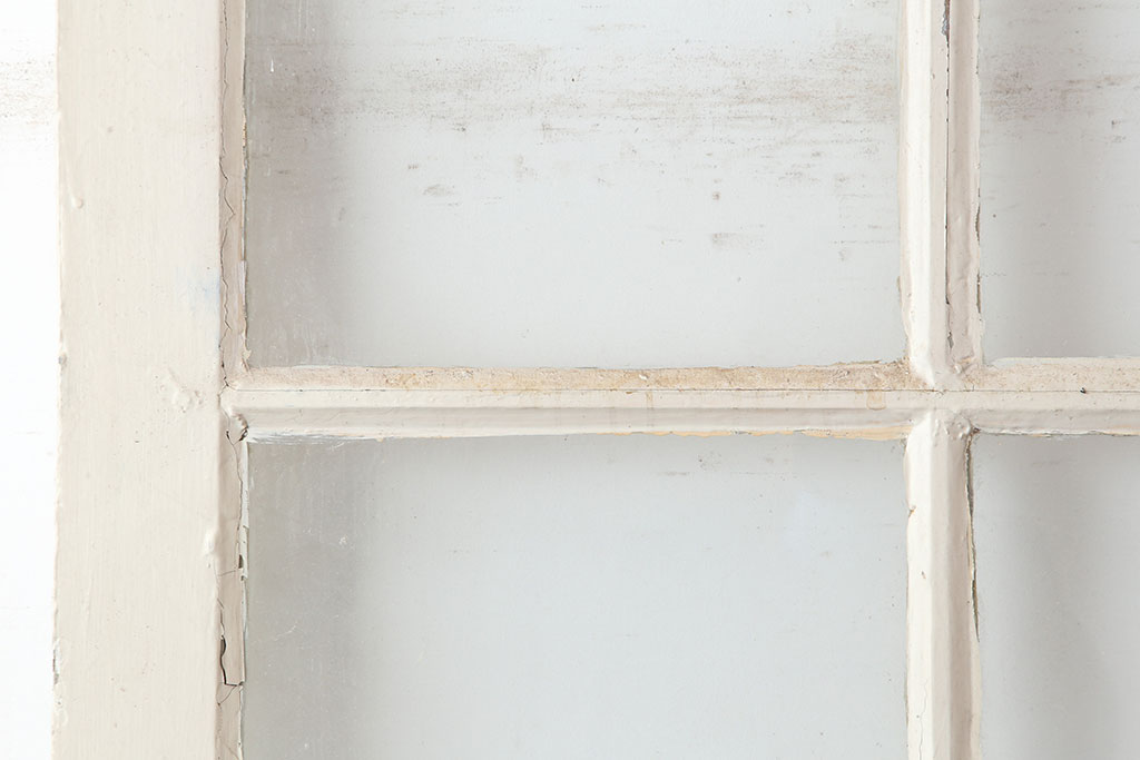 アンティーク建具　フランスアンティーク　ガラス入り　素朴な風合いのホワイトペイントが素敵な木製ドア(扉、建具)(R-037119)