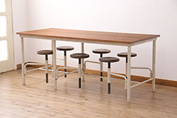 ヴィンテージ家具　北欧ビンテージ　G-PLAN(ジープラン)　スパイダーコーヒーテーブル(ラウンドテーブル、カフェテーブル)