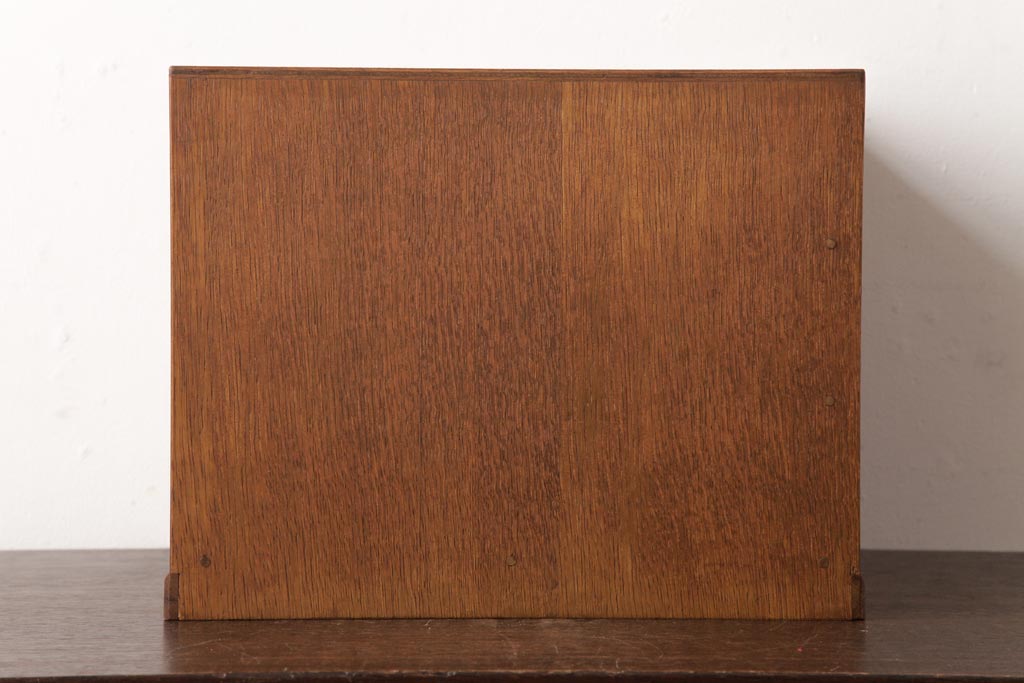 昭和レトロ家具　ナラ材　ネームプレート付き卓上サイズの小引き出し(小物収納)(R-037170)