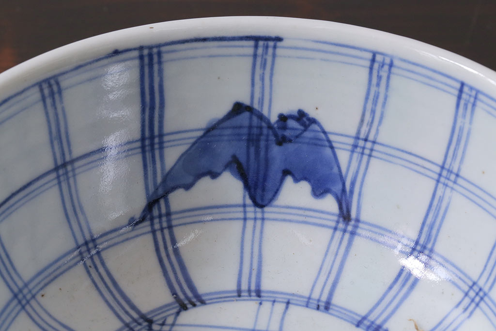 アンティーク雑貨　江戸期　伊万里　コウモリ(蝙蝠)図柄　深鉢(皿、和食器)(R-037221)
